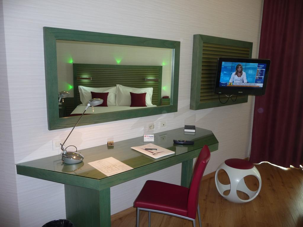Best Western Ivrea Crystal Palace Banchette D'Ivrea Buitenkant foto